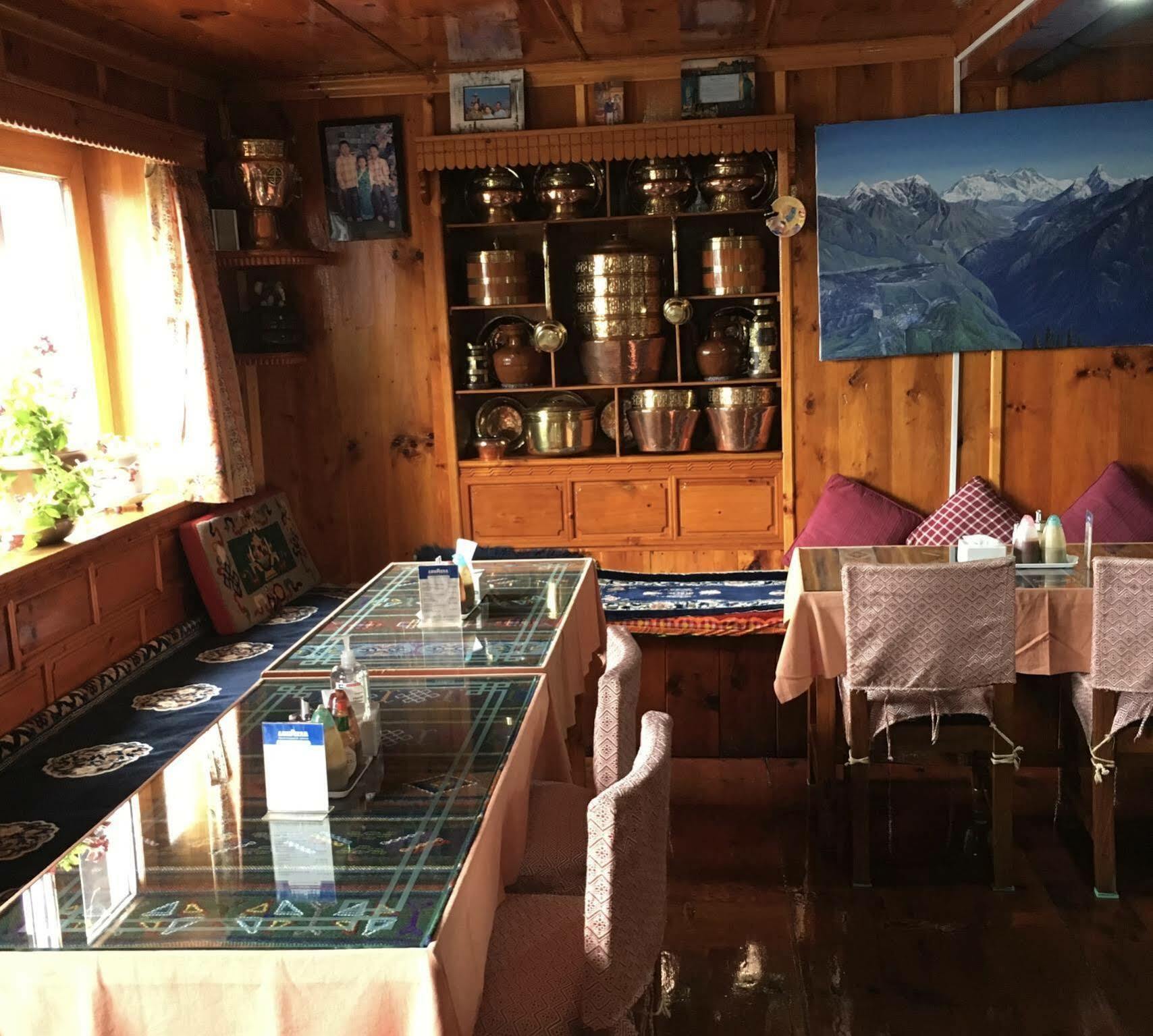 Hotel Namche Nāmche Bāzār Bagian luar foto